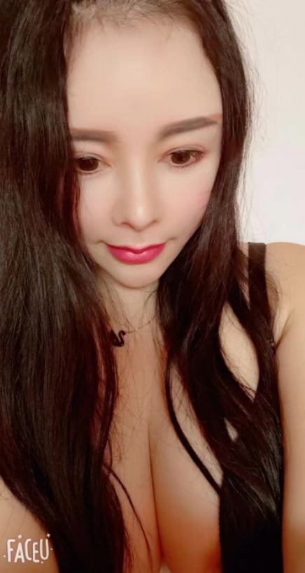 SM广场附近少妇